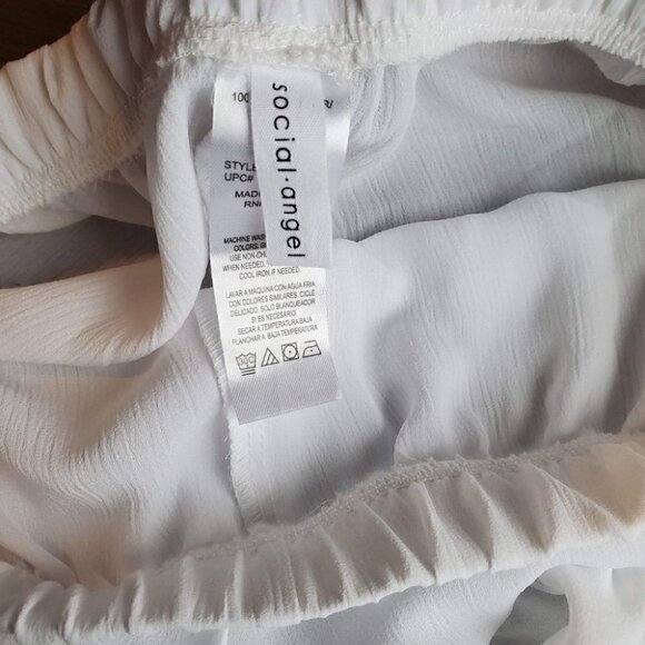 Shorts - Picture 6 of 8